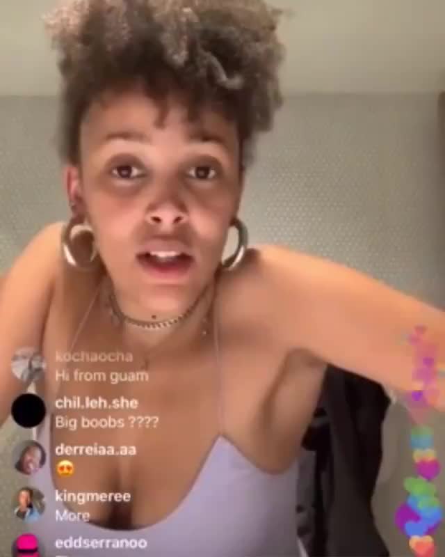 Doja looks gorgeous with no makeup and her natural hair whilst proving that  she's not a self hating racist | Scrolller