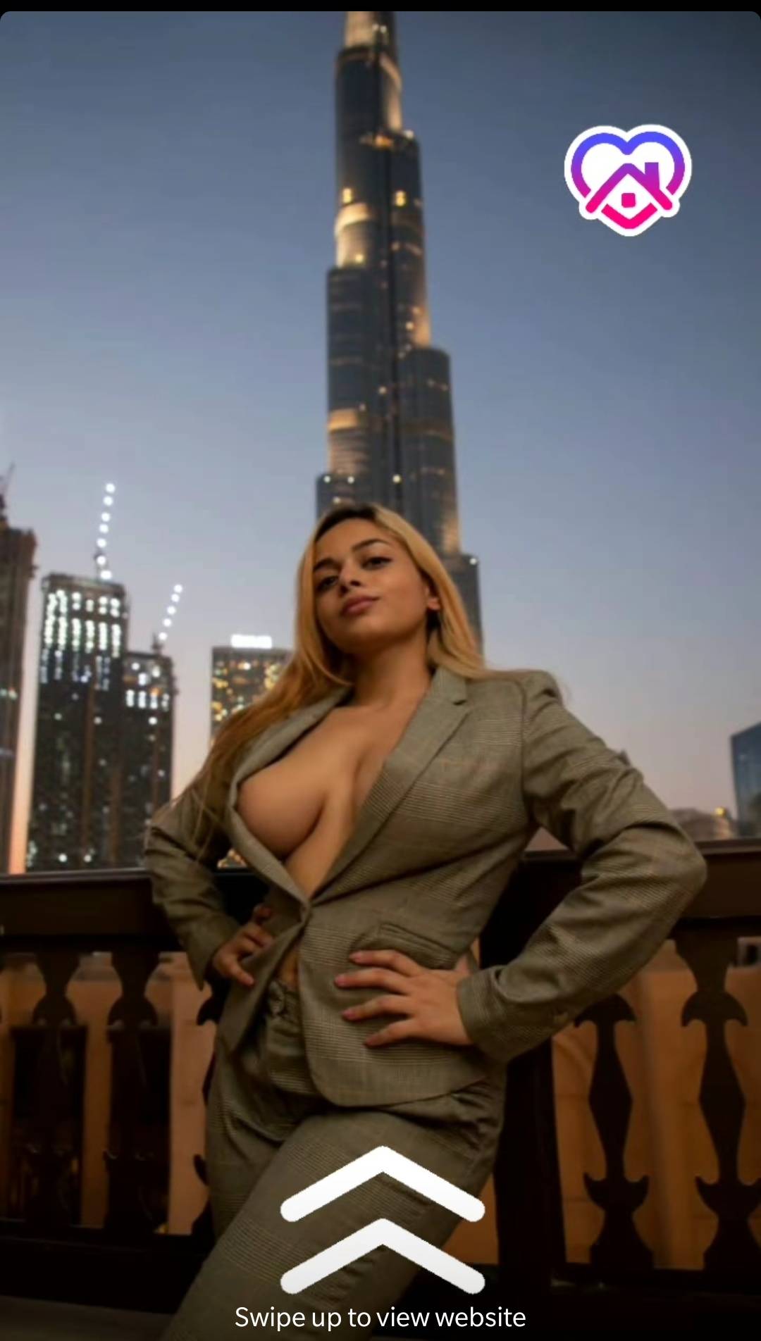 Titties (almost) out in the middle East