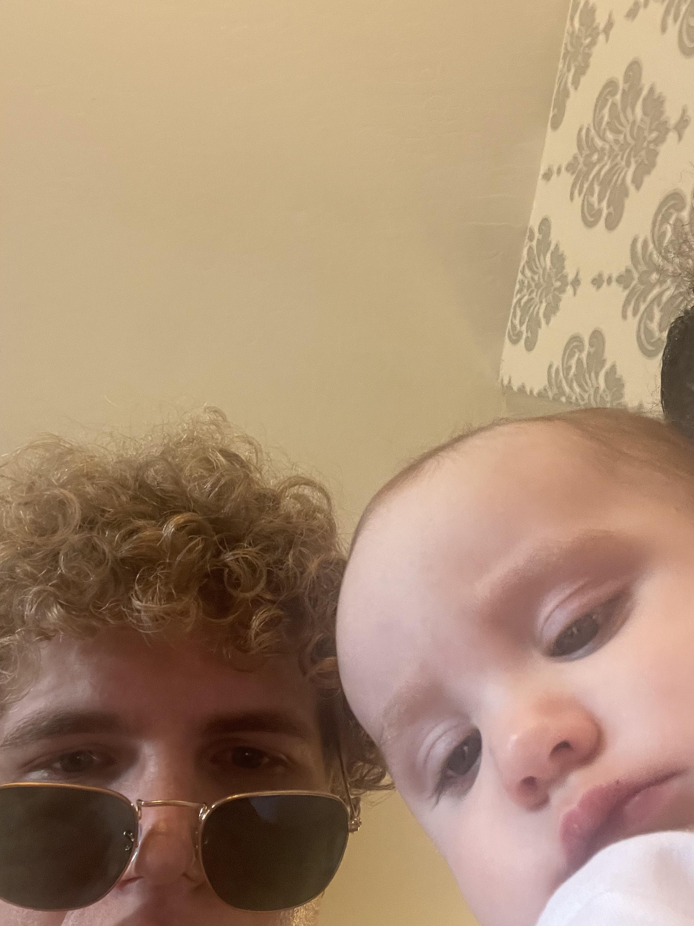 U got games on your phone? | Scrolller